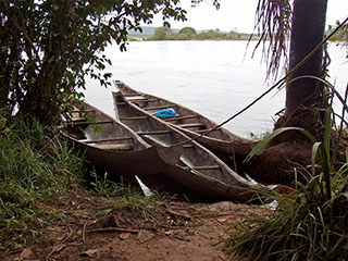 kohalike külaelanike paadid