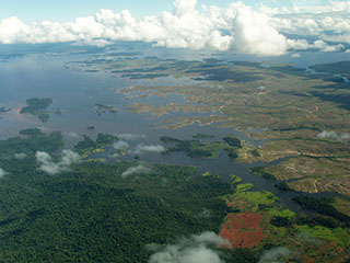 tagasiteel Ciudad Bolivari