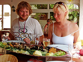 lõunasöök pisikese kalavaagnaga