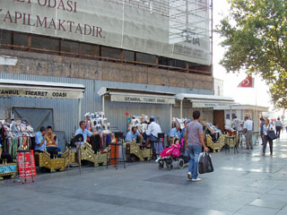 kõige uhkemate töölaudadega mehed