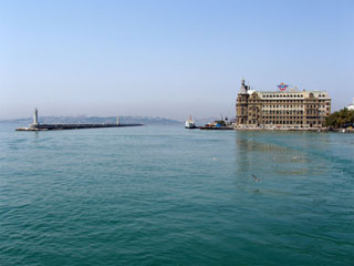 Istanbul jääb selja taha, suund Burgazadası saarele