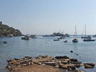 Çam Limanı Koyu, inglise keeles Pine Harbor Bay