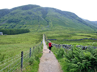 otse ees Meall an t-Suidhe