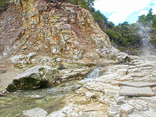 Wai-O-Tapu Thermal Wondreland