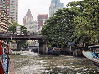 liiklus kanalitel on päris tihe