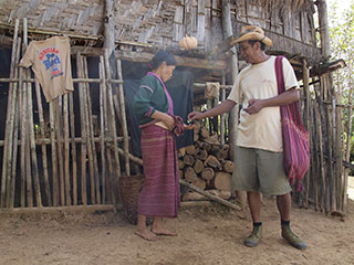 tasu makstakse siin kommides