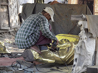 tundub, et Buddha on andestav