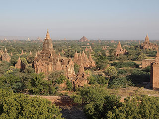 vaade Baganile, siin peaks olema kokku 2 200 templit ja pagodat