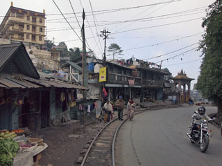 laskumas, Ghoom, 2 264 meetrit