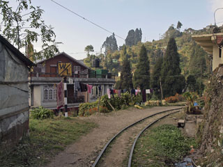 mööda raudteed käies ei eksi kunagi ära