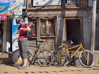 Bhaktapur, valmistume mäkketõusuks