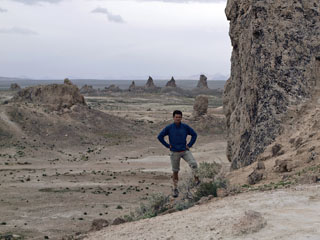 Heiti ja Trona Pinnacles
