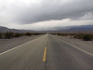 on the road again ... Death Valley