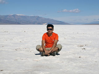 see ei ole lumi ... at Badwater