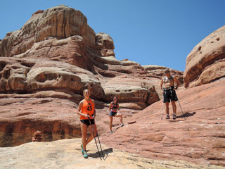 ei tea, kas peaks tagasi pöörama?