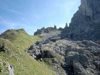 2 489 m, tõuseme la Pierra Menta muunas ... [18:20:23]