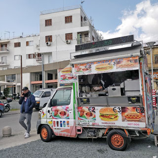 Nicosia, tänavakohvik